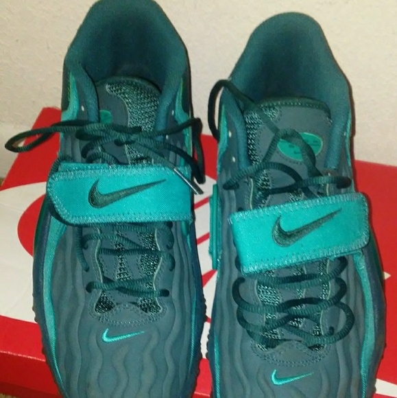 nike air zoom nfl